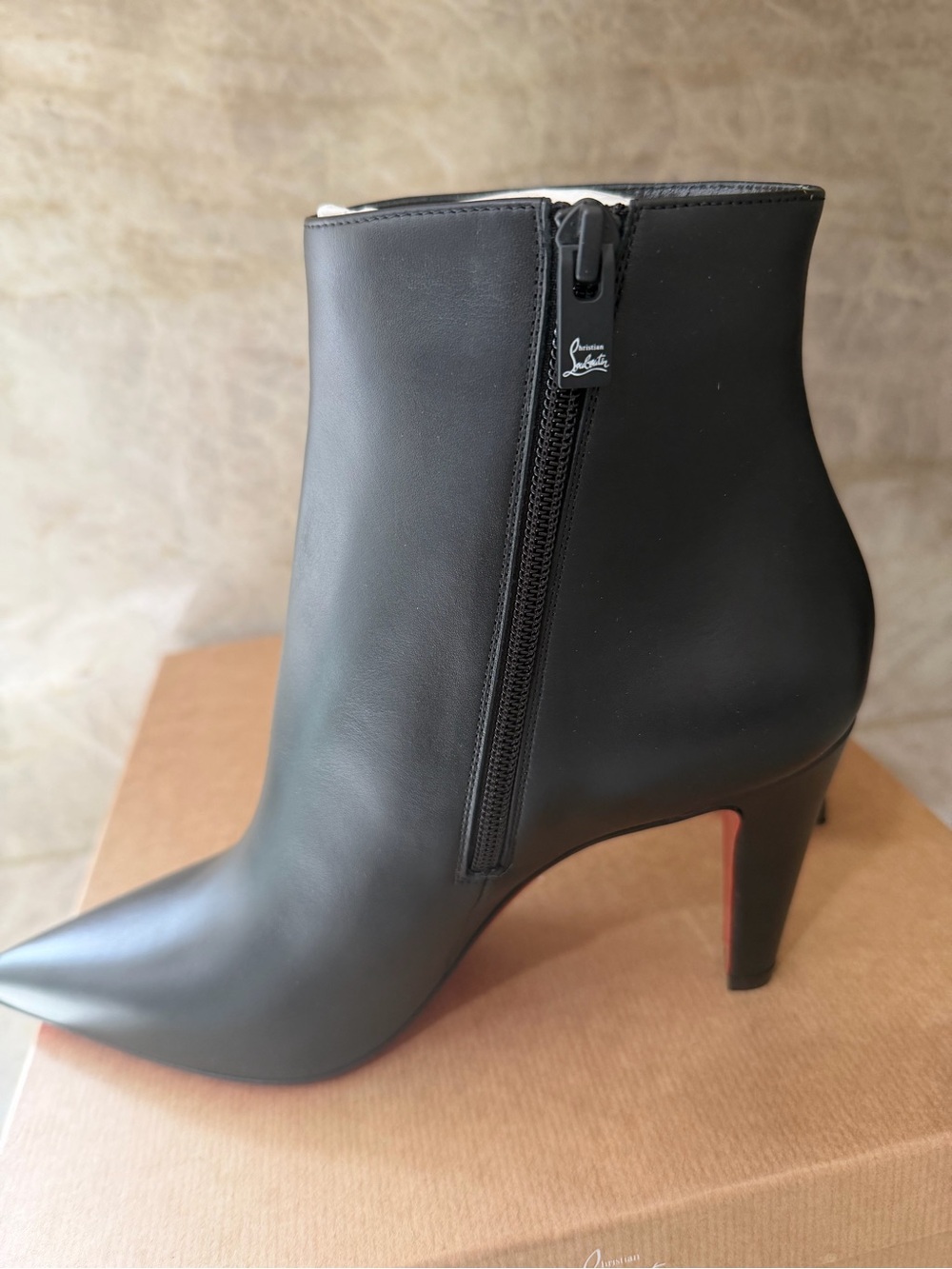 Christian Louboutin Vibella booty 85 - Picture 8 of 11